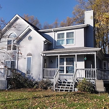 House-Washing-and-Window-Cleaning-in-Strasburg-VA 1